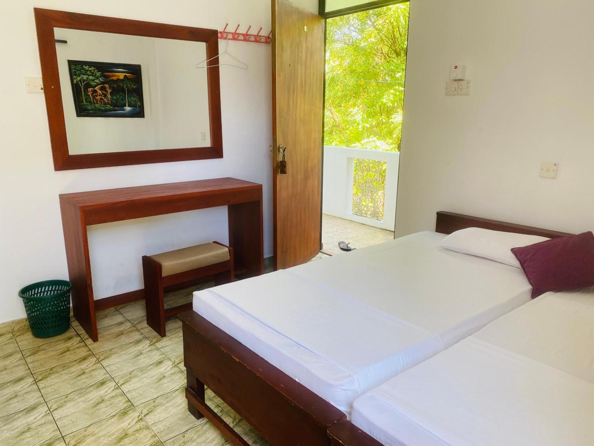 Bienvenido Cozy Madiha Hotel Matara Værelse billede